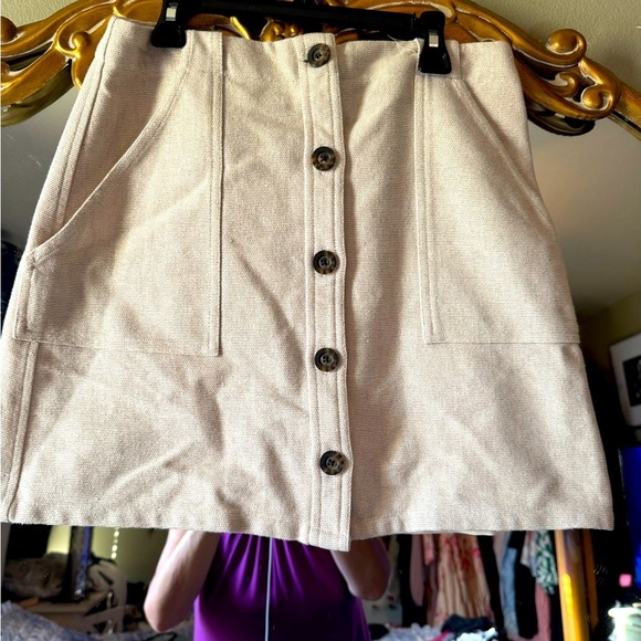 Banana Republic Dresses & Skirts - Banana Republic Light Tan Button-Front Mini Skirt